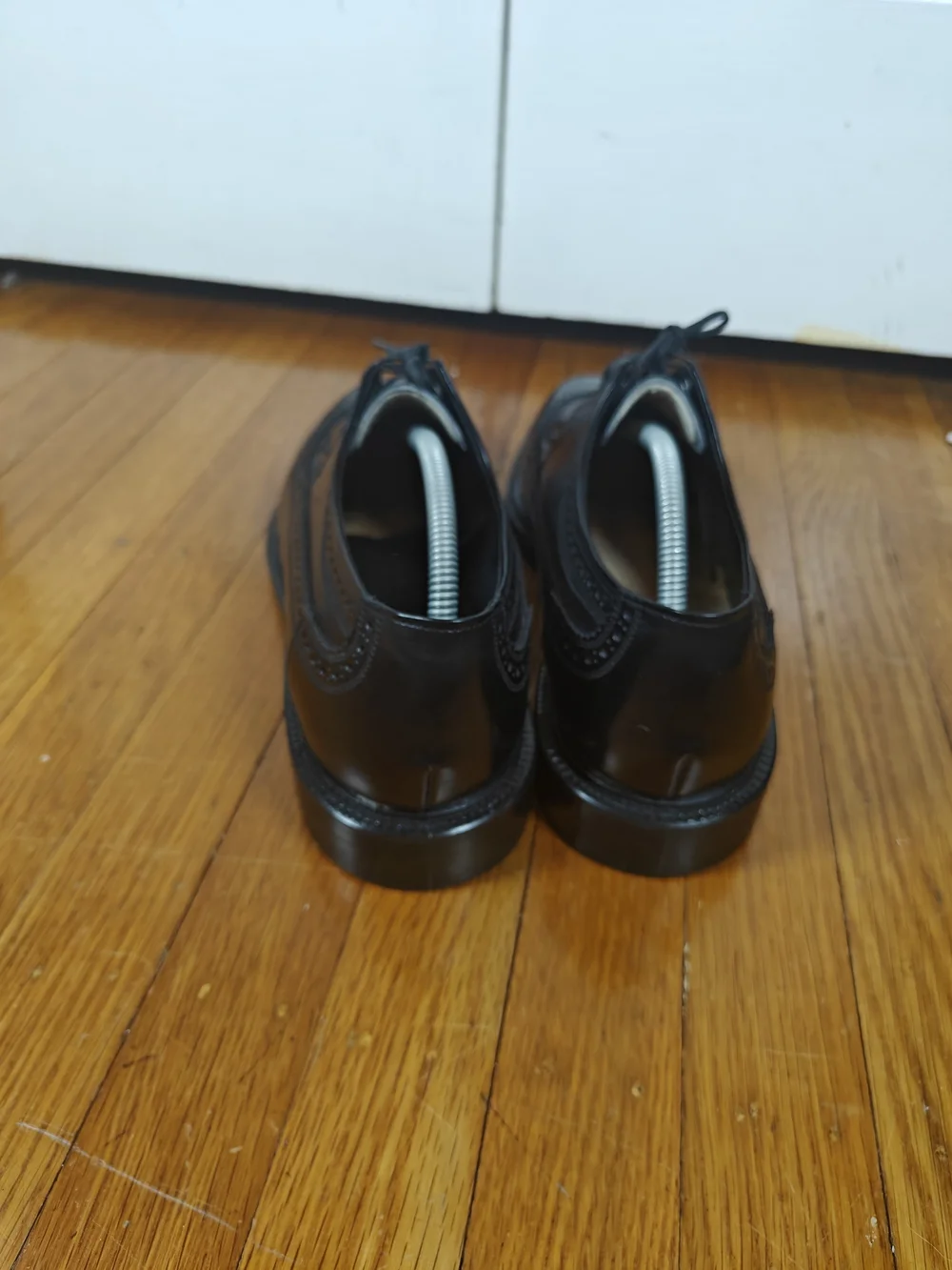 Vintage 1960s Towncraft Mens 10.5 Corfam DuPont Black Wingtip Oxford Shoes